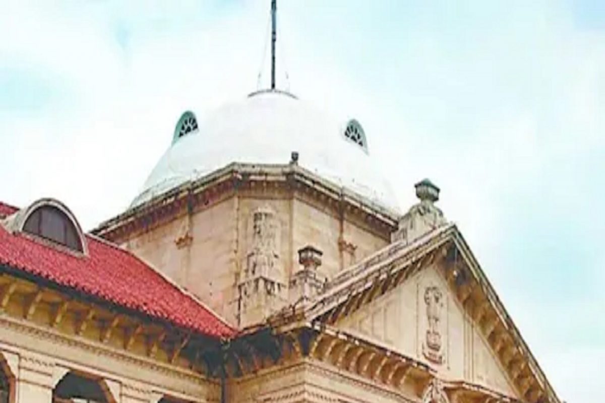 Dating Website वर असण्याचा चारित्र्याशी संबंध नाही, कोर्टाची लक्षवेधी टिप्पणी