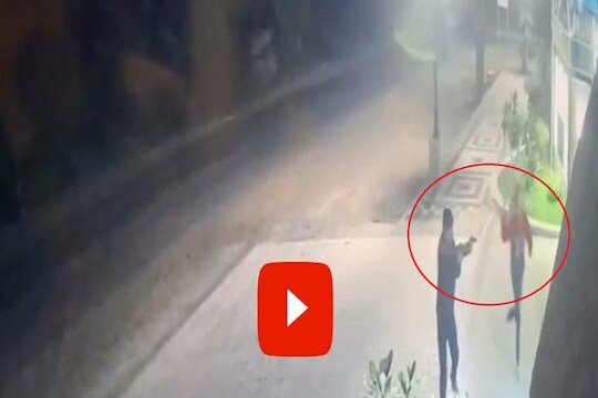 गोळीबार करुन पैशांनी भरलेली बॅग पळवली, अहमदनगरमधील घटना CCTV मध्ये कैद