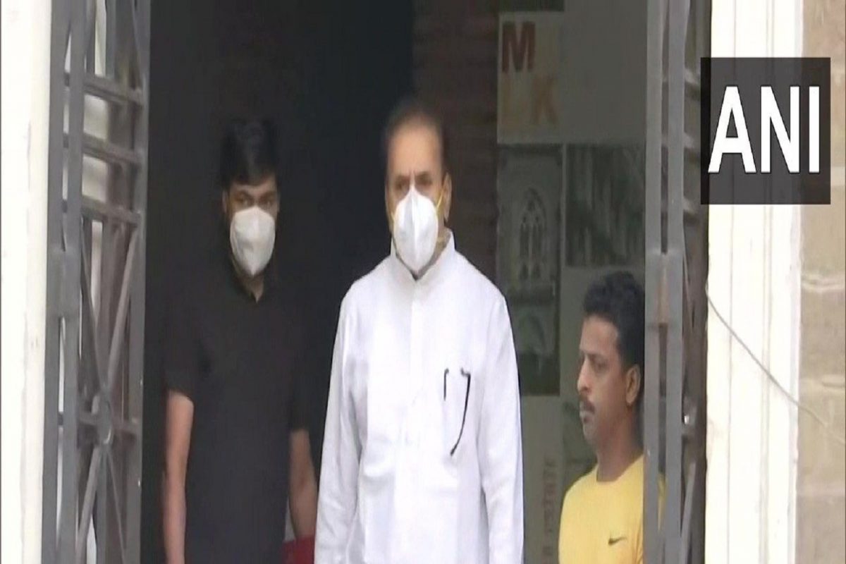 अनिल देशमुखांचा कोठडीतील मुक्काम वाढला, 14 दिवसांची न्यायालयीन कोठडी