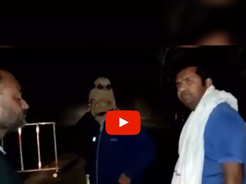 Crime in Jalgaon: चाळीसगावचे भाजप आमदार (BJP MLA) मंगेश चव्हाण (Mangesh Chavhan) यांनी कन्नड घाटात पोलिसांकडून सुरू असलेल्या बेकायदेशीर वसुलीचा भांडाफोड केला आहे. 