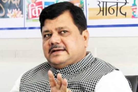'तो दिवस लांब नाही, राज्यात भाजपचे सरकार येणारच'; राणे, आठवले पाठोपाठ आता दरेकरांचेही संकेत?