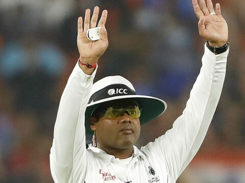 Indian best umpire Nitin Menon 