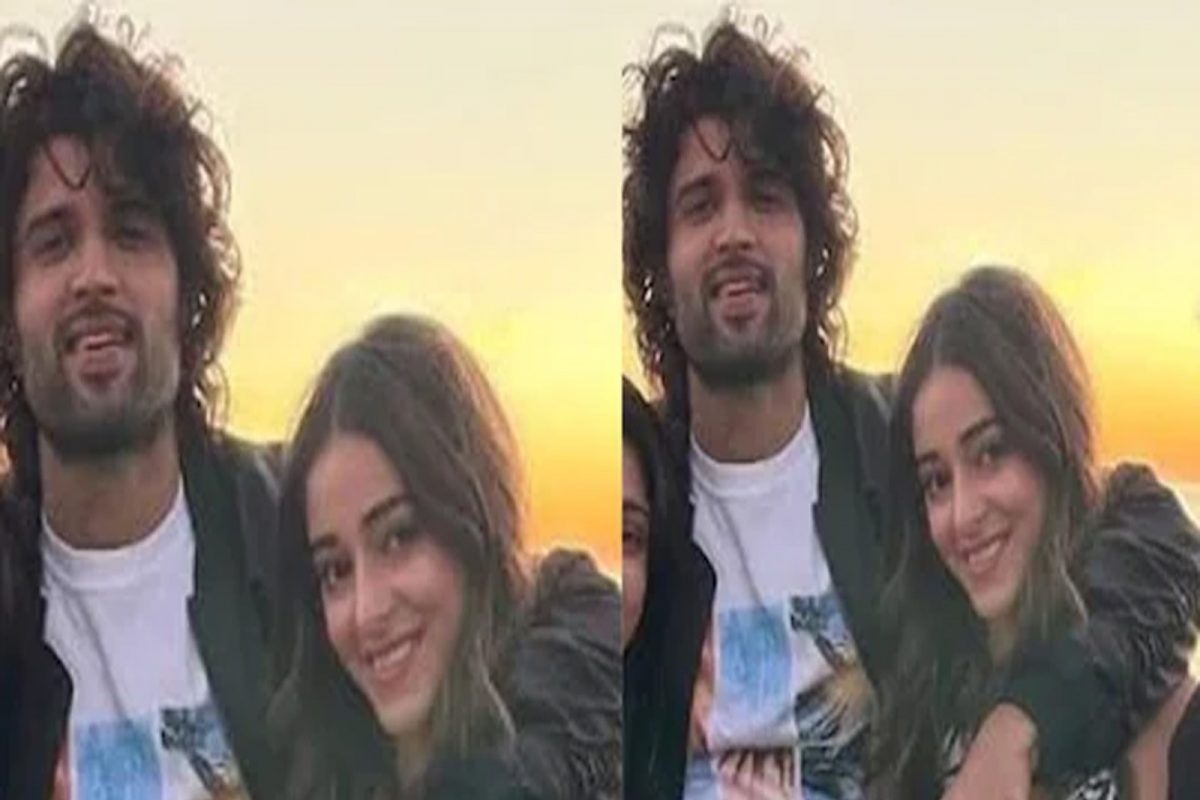 विजय देवरकोंडाचे अनन्या पांडेसोबतचे फोटो व्हायरल, अभिनेत्याची खास पोस्ट चर्चेत