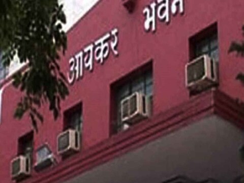 काळा पैशांचा आकडा अधिक वाढण्याची शक्यता व्यक्त केली जात आहे. 