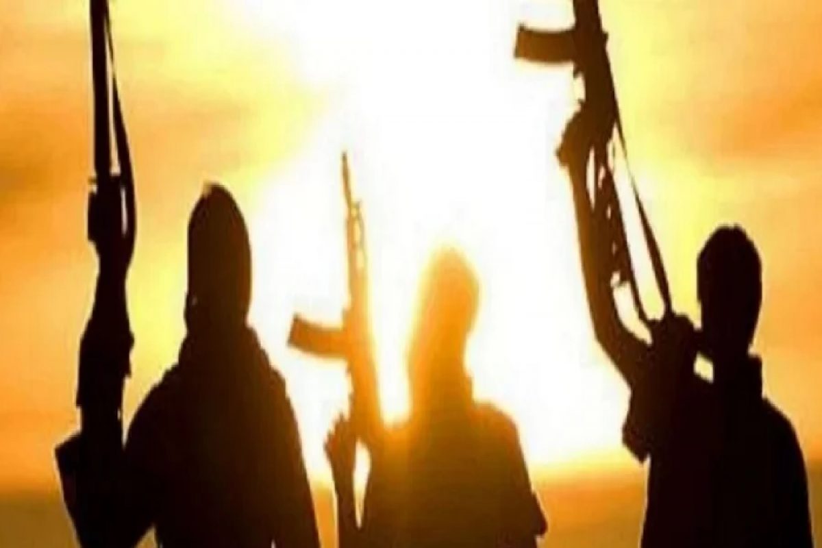 गेल्या 4 महिन्यात ड्रोननं भारतात पाठवले 11 टिफिन बॉम्ब, ISI च्या निशाण्यावर RSS चे नेते?