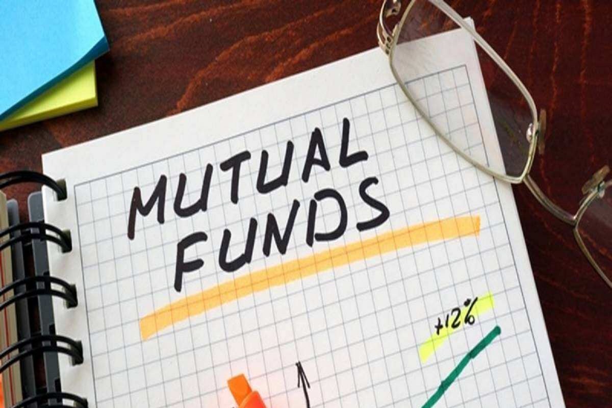 म्युच्युअल फंडाची निवड कशी करावी? गुंतवणुकीआधी नेमकं काय करावं?