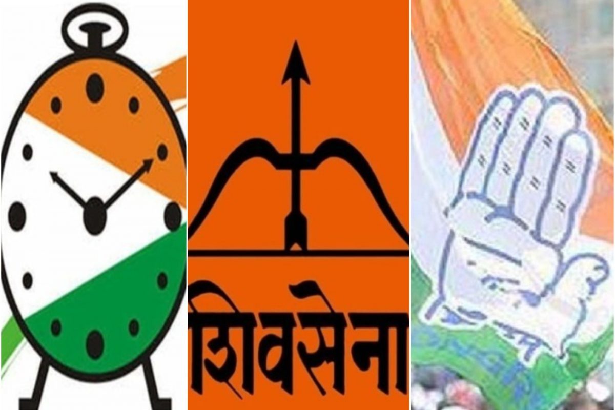 उस्मानाबाद जिल्हा मध्यवर्ती सहकारी बँकेच्या अध्यक्षपदाच्या निवडीवरून उस्मानाबादेत महा विकास आघाडीमध्ये फूट पडल्याचे चित्र आहे.