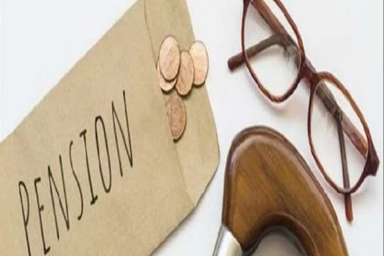 Pension Scheme: दरमाह गुंतवणूक करुन भविष्यात चिंतामुक्त व्हा; निवृत्तीनंतरही मिळेल 50 हजारांची पेन्शन