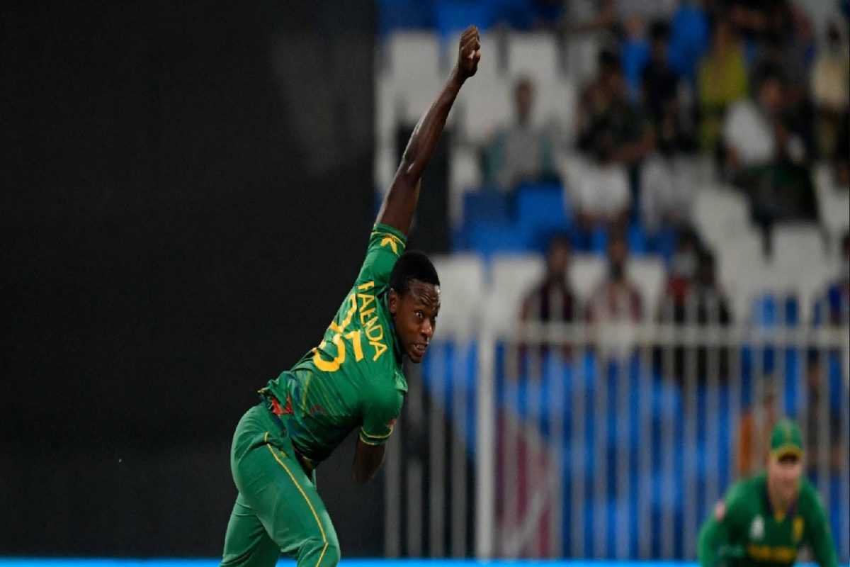 T20 World Cup : रबाडाची हॅट्रिक, इंग्लंडचा पहिला पराभव, तरी दक्षिण आफ्रिका आऊट!