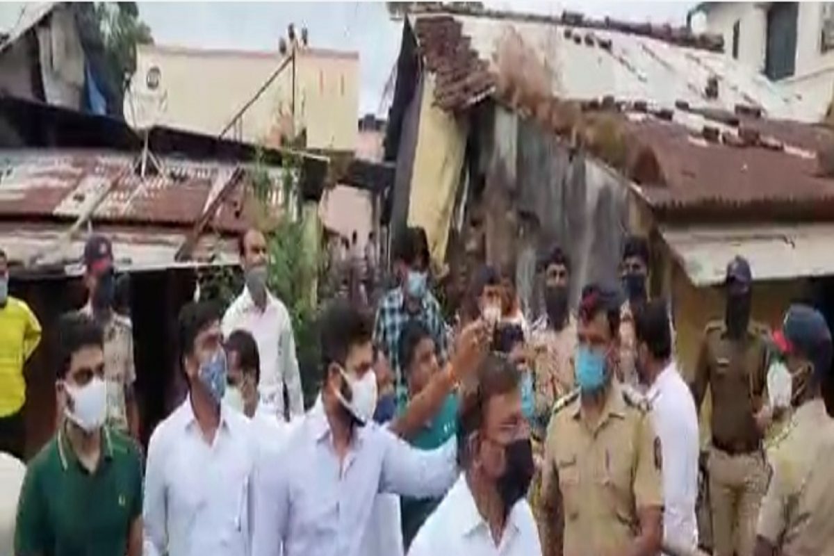 सातारा जिल्हा बँक निवडणुकीत दोन गटांत राडा