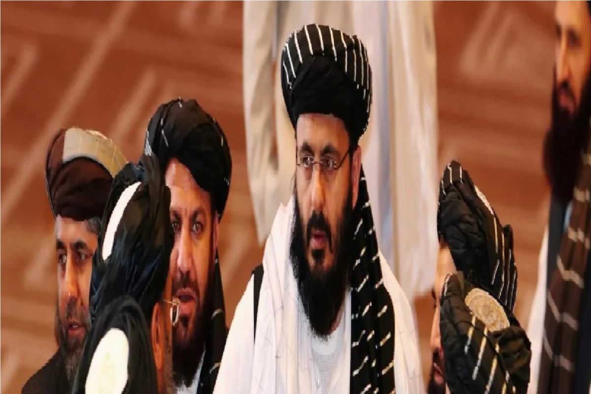 21 व्या शतकातही या देशात महिलांना Driving License न देण्याचे आदेश