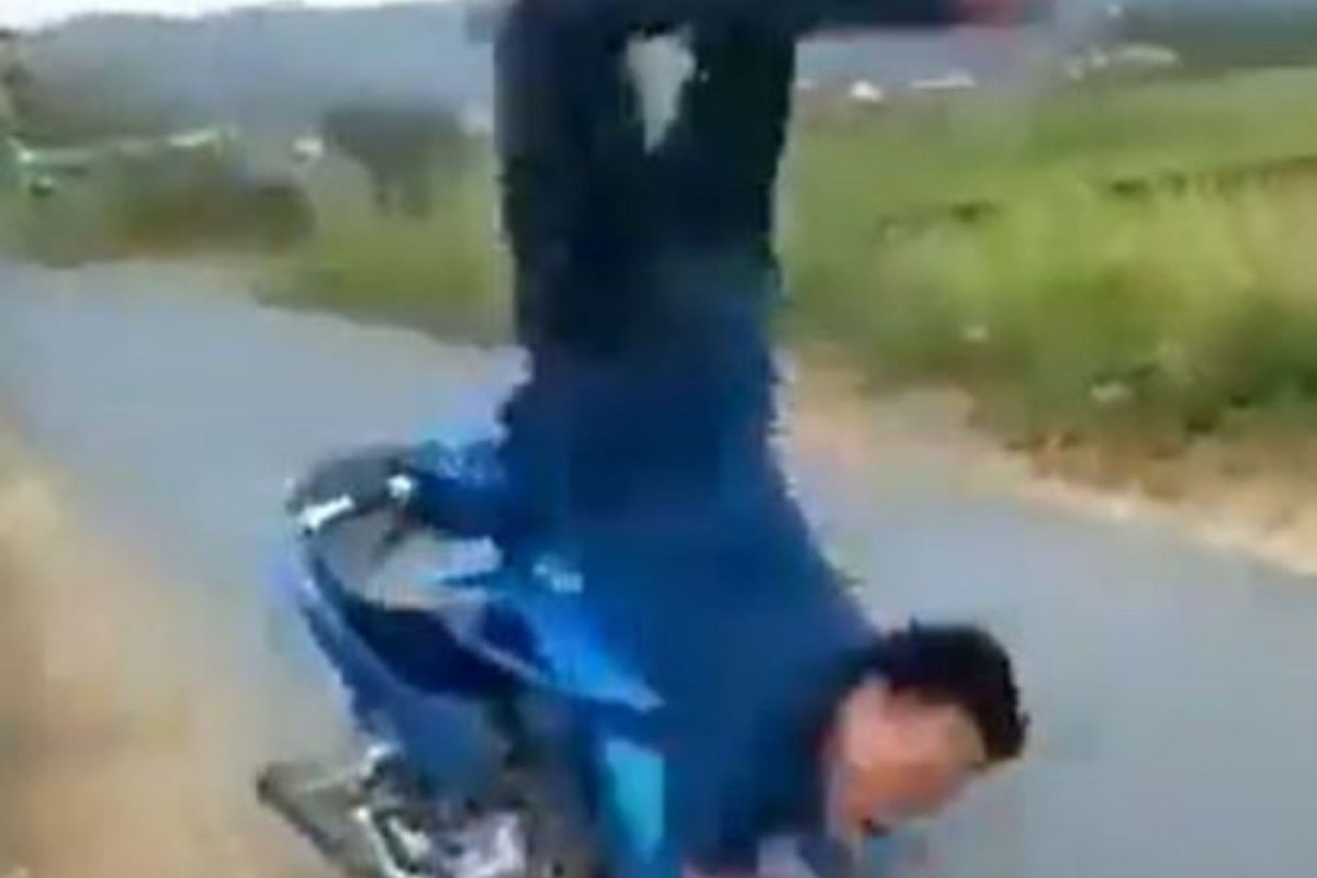 हसावं की रडावं..? स्टंट करताना तरुणाची झालेली अवस्था पाहून पडेल प्रश्न, VIDEO