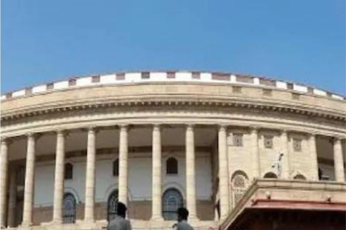 कृषी कायद्यांवर पुन्हा होऊ शकते चर्चा, सभागृहात कृषिमंत्री देणार महत्त्वाची माहिती