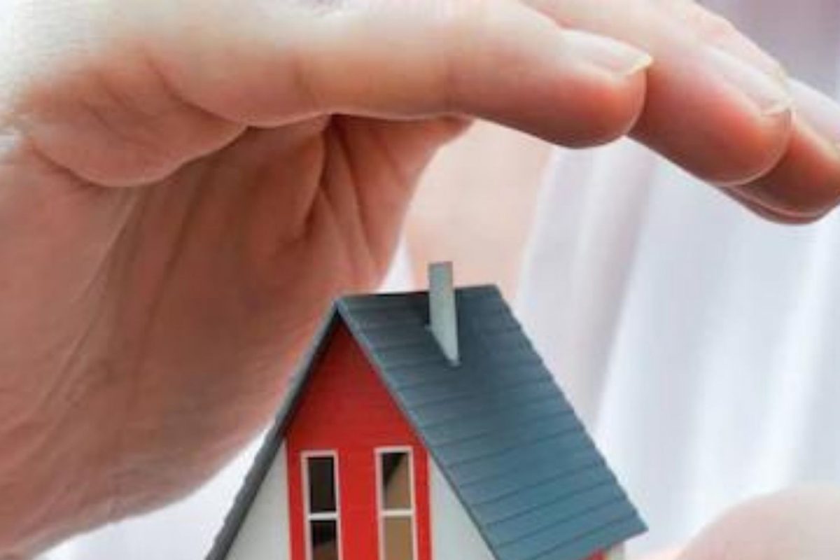 फसवणूक करणाऱ्या बांधकाम व्यावसायिकांना चाप, तर खरेदीदारांना फायदा; जाणून घ्या न्यायालयाच्या निर्णयाचा परिणाम