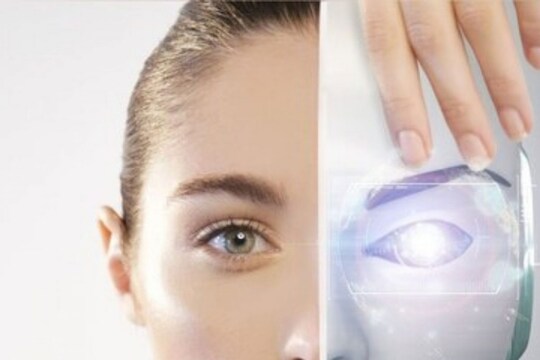 Robot ला तुमचा चेहरा वापरण्याची परवानगी द्या आणि मिळवा 1.5 कोटी रुपये, काय आहे ही अनोखी ऑफर?