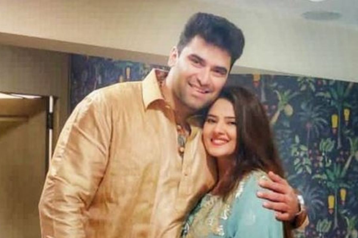 'झाँसी की रानी' फेम अभिनेत्रीनं दिली Good News! थंगाबली लवकरच बनणार 'बाबा'