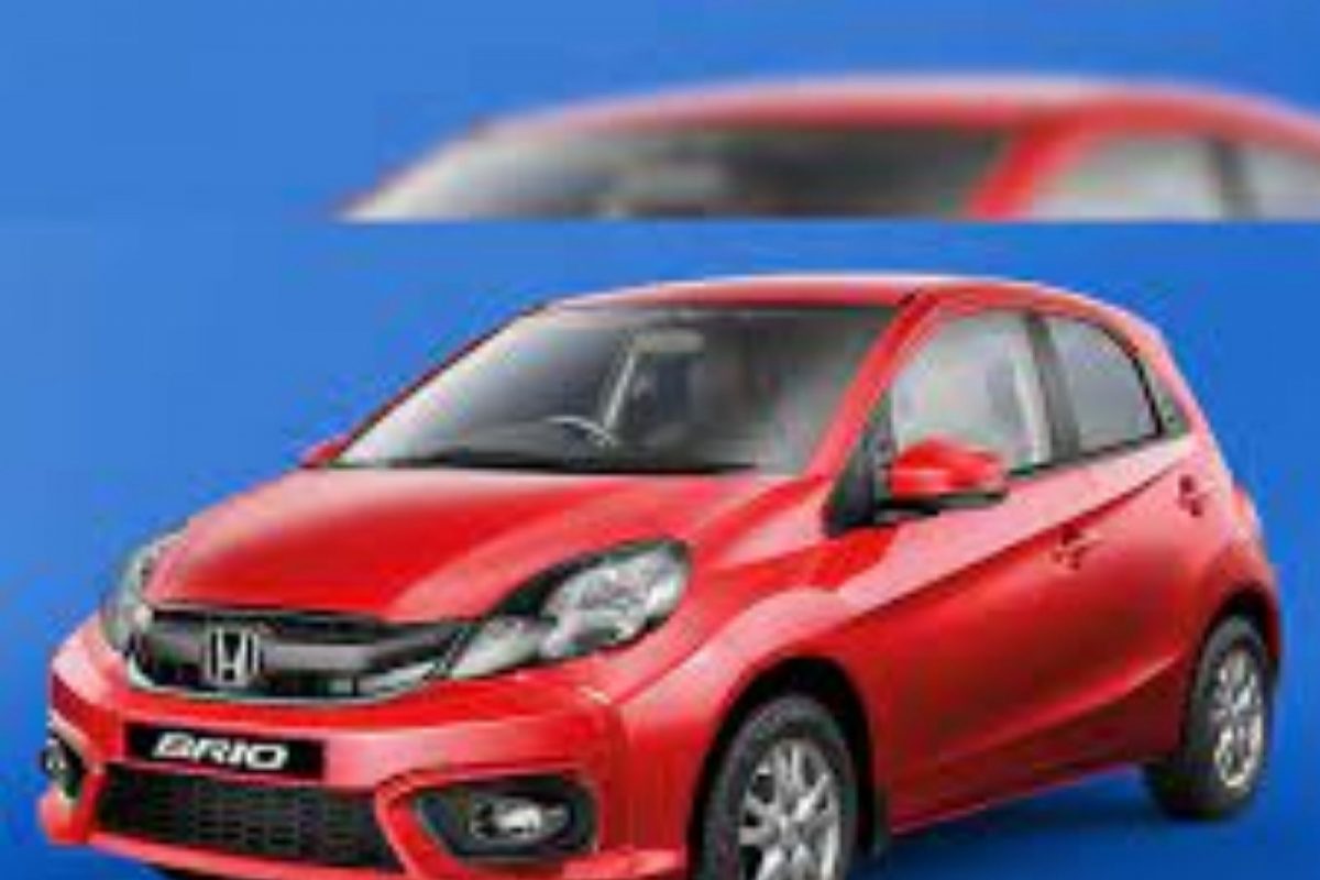 फक्त 2.78 लाखांना मिळतेय Honda कंपनीची ही कार; पाहा फीचर्स...