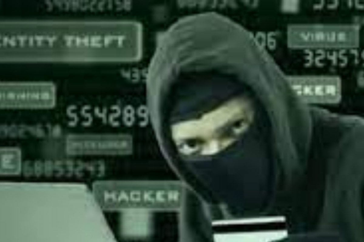 Fraud Alert! Online Shopping करताना अशी होऊ शकते फसवणूक; या गोष्टी लक्षात ठेवाच