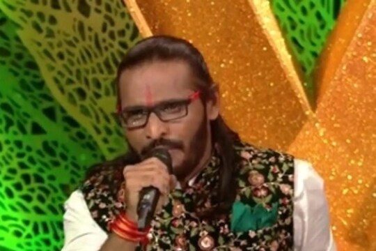 Bigg Boss 15: अभिजित बिचुकलेचा नवा ड्रामा; देवोलिनाकडे Kiss मागितल्यानंतर आता करायचंय सुसाईड