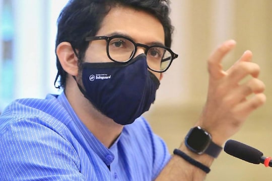  'घाणेरडं राजकारण थांबला पाहिजे. हातात राज्याची सत्ता नसल्यामुळे नैराश्यातून हे सुरू आहे'