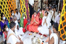 अजित पवार पहाटे पोहोचले पंढपुरात, कार्तिकी एकादशीनिमित्त केली महापूजा