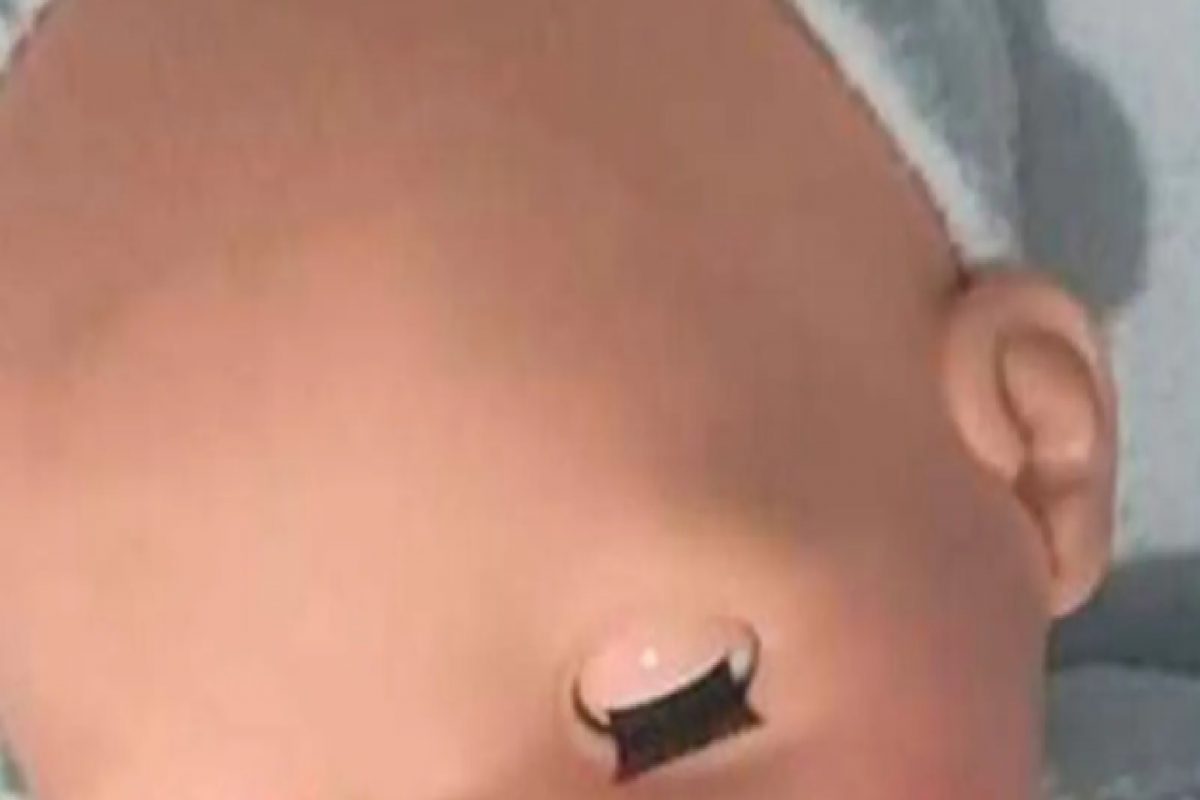 अनागोंदी! हॉस्पिटलमधून बाळाची चोरी, अर्भकाच्या जागी ठेवली प्लॅस्टिकची बाहुली