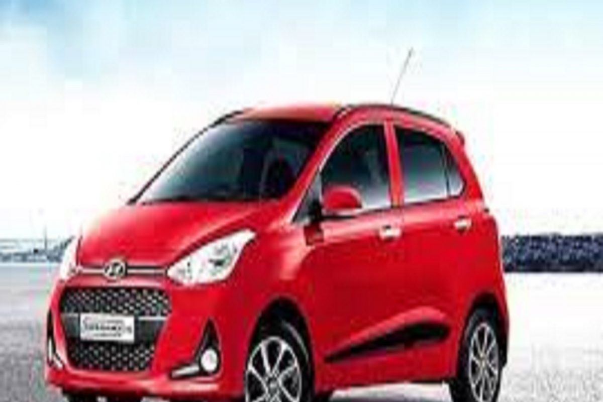 Car घ्यायची आहे पण बजेट कमी आहे? 3 लाखात येतील या 4 हॅचबॅक, पाहा काय आहे ऑफर