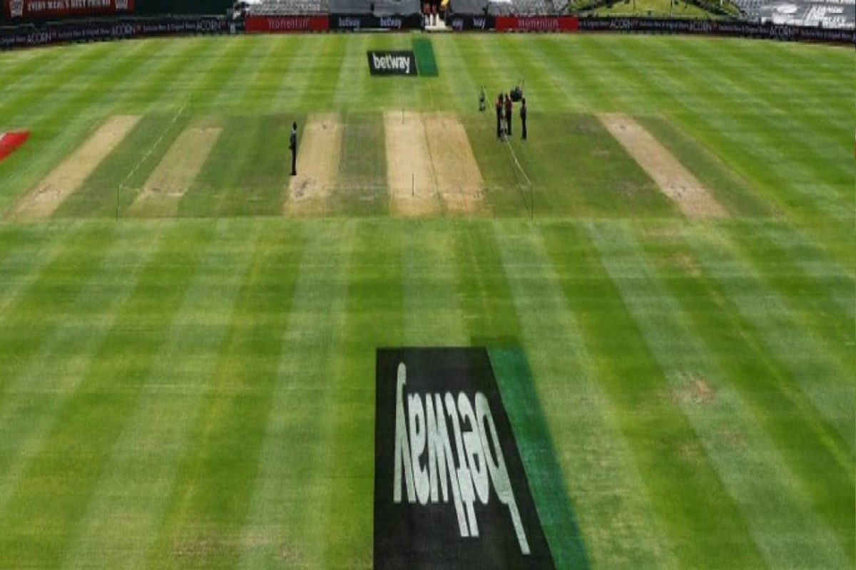 कोरोनाच्या नव्या व्हेरियंटचा उद्रेक, ICC चा 'वर्ल्ड कप' स्थगित करण्याचा निर्णय