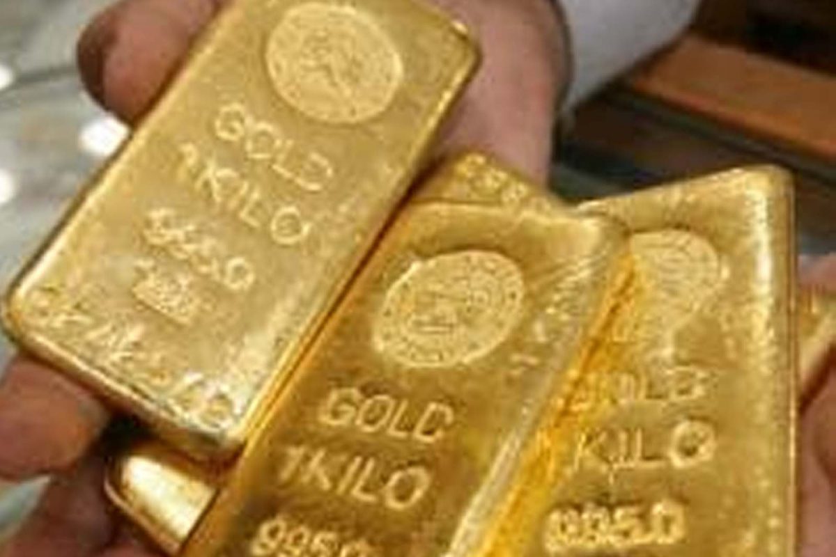 अपघात घडवून 45 लाखांचं सोन्याचं बिस्किट पळवलं; सोबत नेलेला मित्रच निघाला मास्टरमाइंड, सांगोल्यातील थरारक घटना