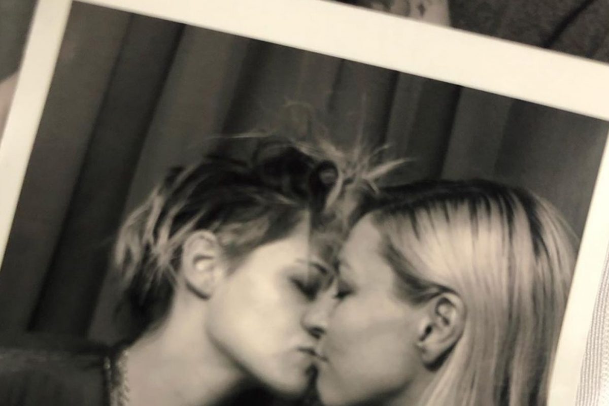 'ही' प्रसिद्ध अभिनेत्री लवकरच गर्लफ्रेंडसोबत बांधणार लग्नगाठ