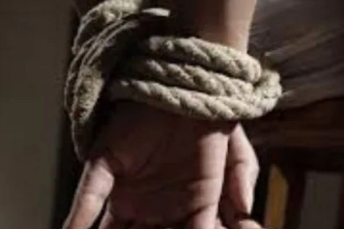 सातारा: लग्नासाठी तरुणानं केली हद्द पार, कॉलेजसमोरून 20 वर्षीय तरुणीचं अपहरण केलं अन्...