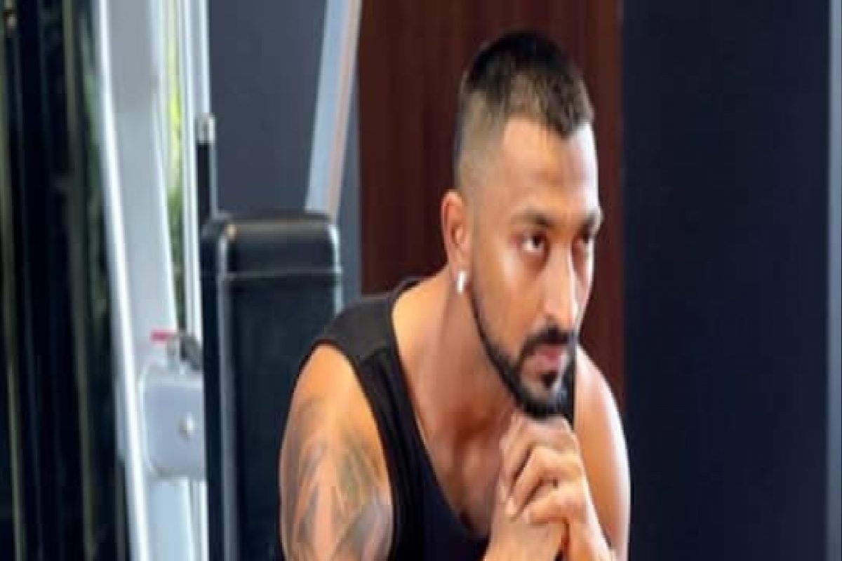 IPL Auction 2022 : मुंबईपाठोपाठ भाऊ हार्दिकचाही कृणालला धक्का, तिसऱ्याच टीमकडून खेळणार आयपीएल