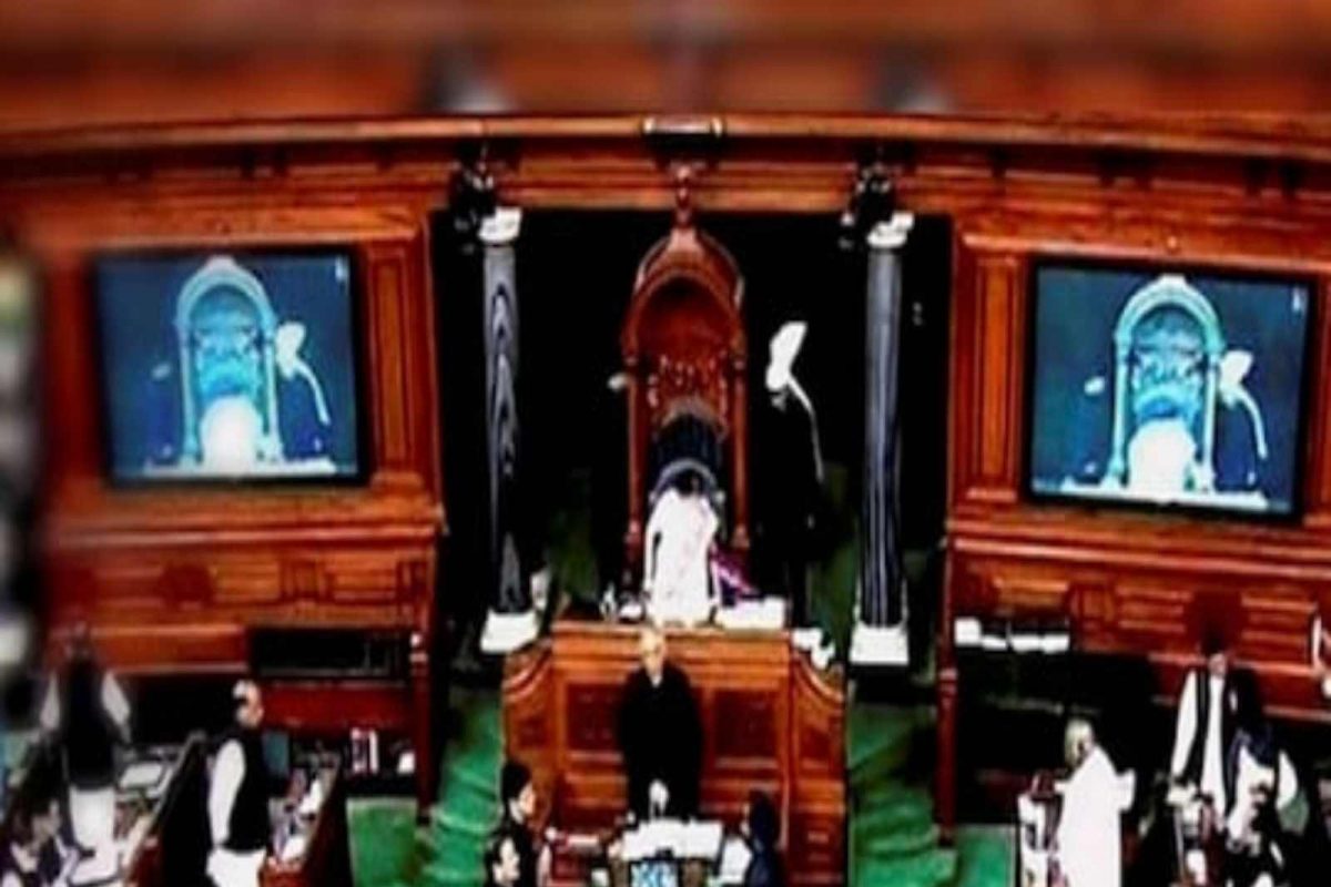 Colors In Parliament | लोकसभेत हिरवा तर राज्यसभेत लाल रंग हा योगायोग नाही, यामागे आहे विशेष कारण
