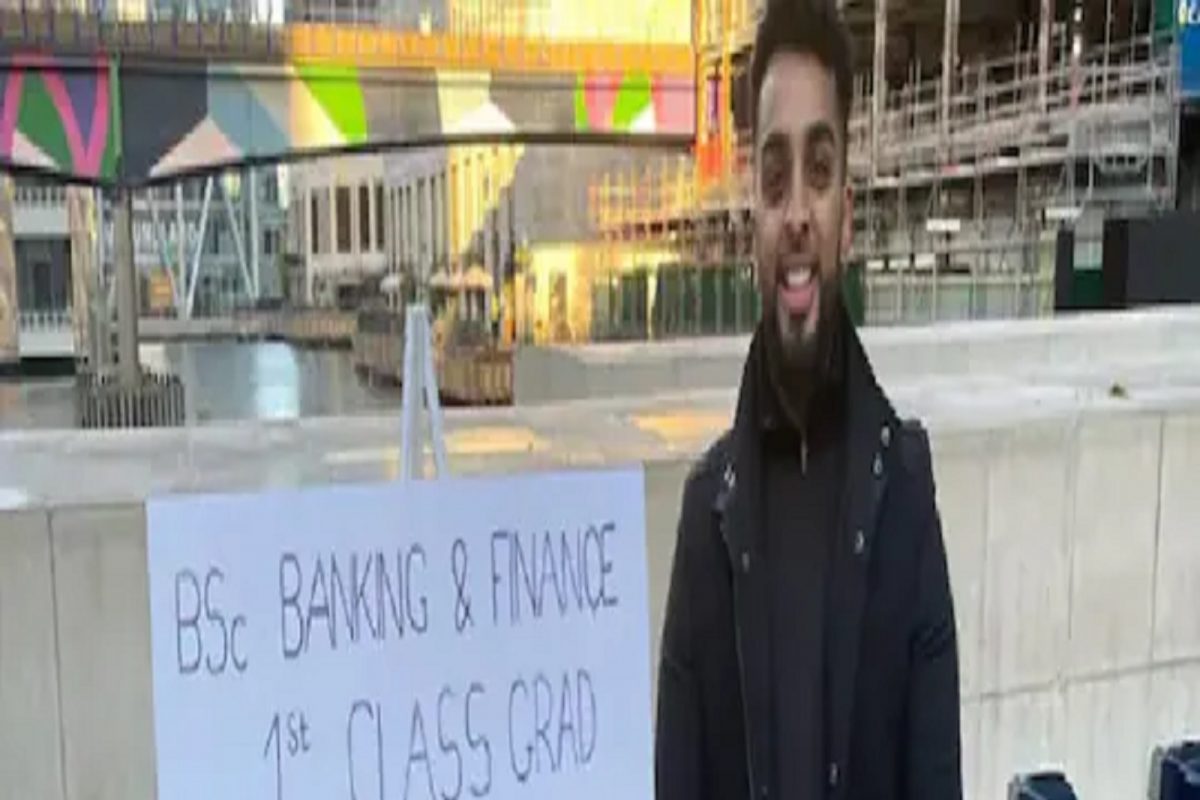 नोकरी मिळवण्यासाठी तरुणाने असं काही केलं, की तीन तासांमध्ये आल्या अनेक ऑफर्स