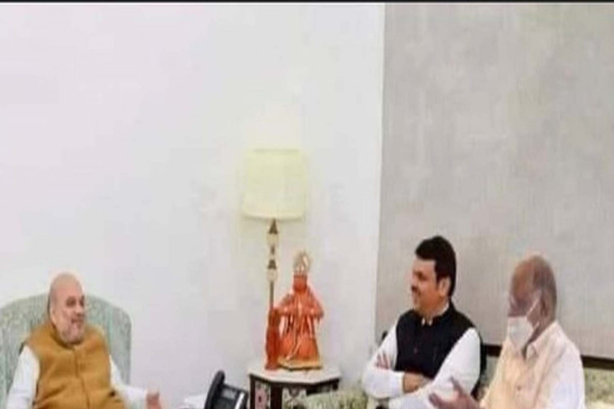 अमित शहा-फडणवीसांच्या बैठकीला शरद पवार हजर? राष्ट्रवादीने केला 'त्या' फोटोचा पर्दाफाश
