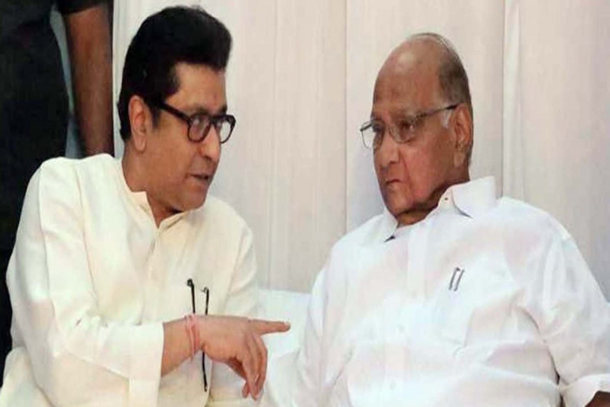 मुख्यमंत्री ठाकरे हे रूग्णालयात दाखल असल्यामुळे आता राज ठाकरे हे शरद पवार यांची भेट घेणार आहेत.