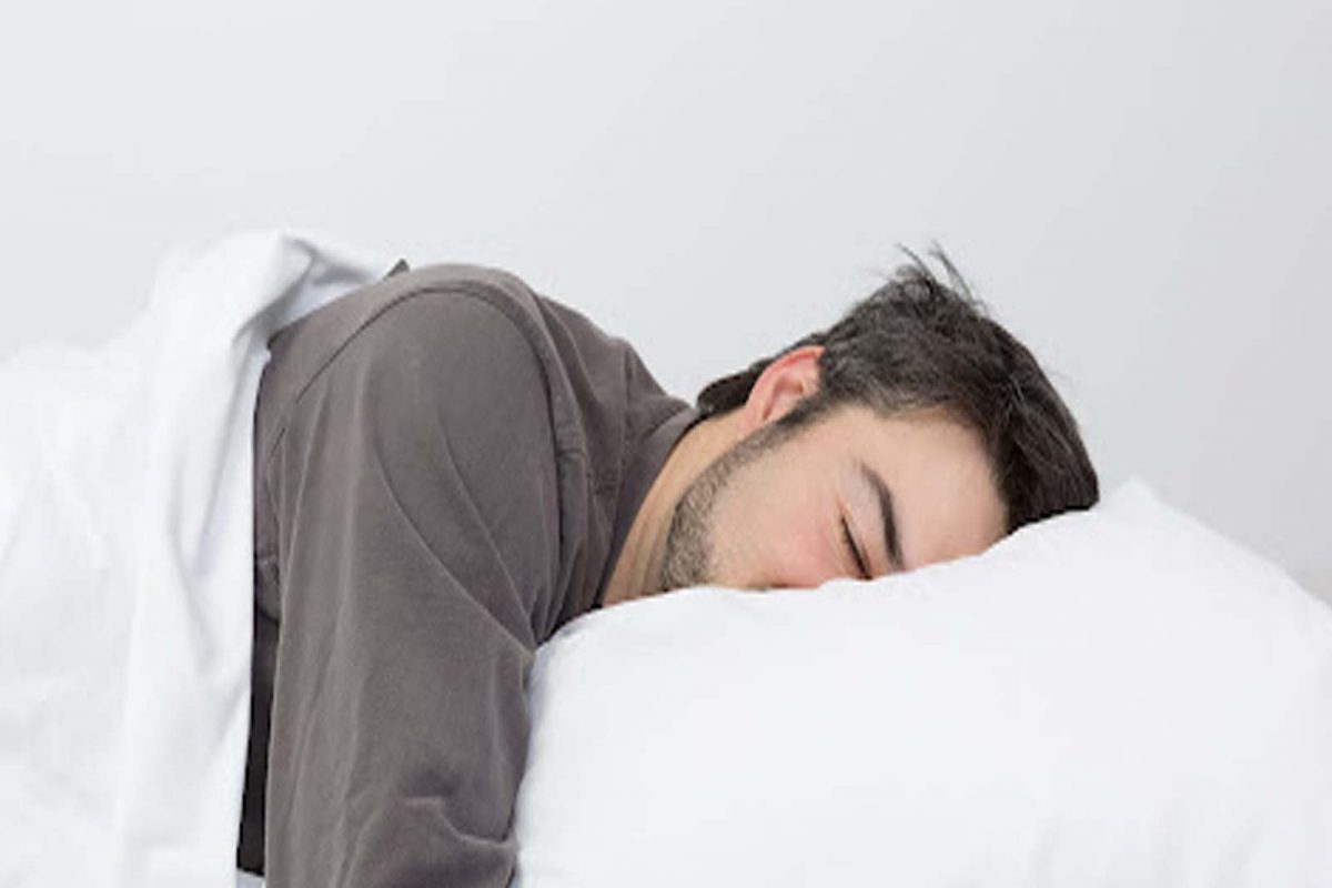 एक किंवा दोन तुकडे होल व्हीट क्रेकर, कुकीज किंवा बिस्किट घ्या.
भूक लागली असेल तर होल ग्रेन सीरियल लो फॅट मिल्क.