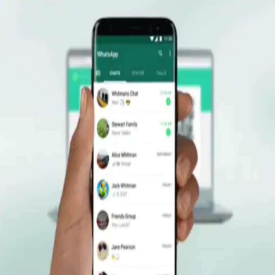 Google Files App मध्ये सर्वात वर एक मेन्यू दिसेल. त्यात Settings मध्ये Show Hidden Files पर्याय ऑन करा. 