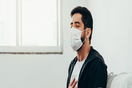 Health Care Tips: पायऱ्या चढताना लगेच धाप लागते? या गंभीर आजाराचा धोका असू शकतो