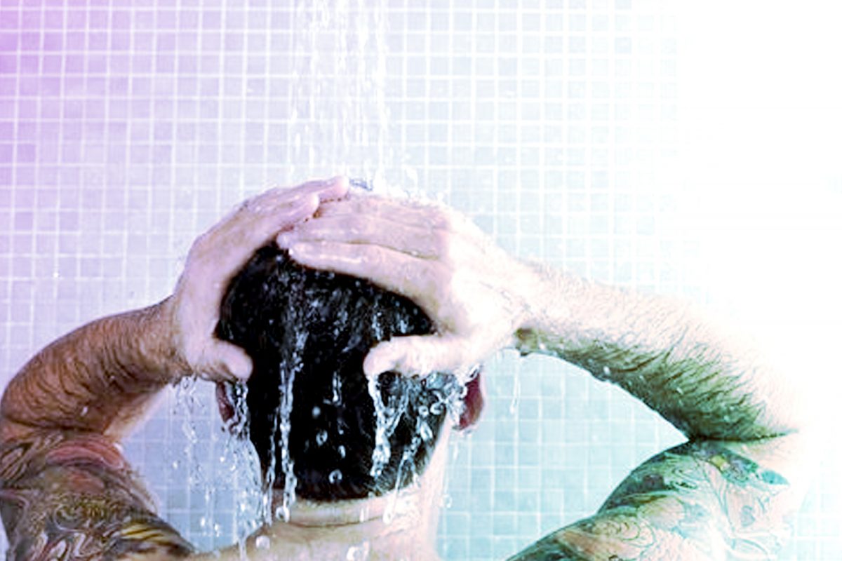 Bathroom Stroke: हिवाळ्यात अंघोळ करताना होणारी ही चूक ठरू शकते जीवघेणी; बाथरूम स्ट्रोकबद्दल माहीत आहे का?