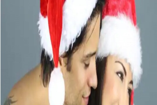 फक्त ख्रिसमसच्या रात्री ‘संस्कारी प्रेमिका’ देते धोका, मग वर्षभर राहते एकनिष्ठ