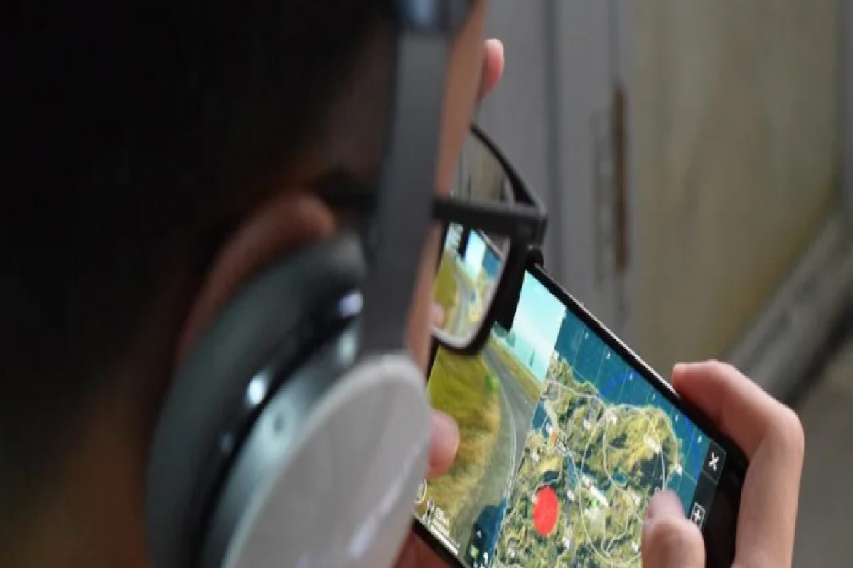 PUBG च्या नादात अल्पवयीन मुलानं उडवले 3 लाख रुपये, घरची तिजोरी केली रिकामी