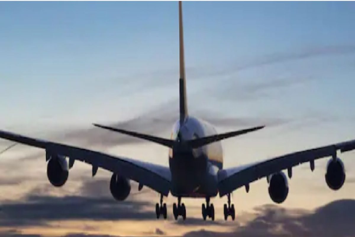 OMICRON चा धोका! 15 तारखेपासून आंतरराष्ट्रीय विमानसेवा सुरू करण्याचा निर्णय रद्द