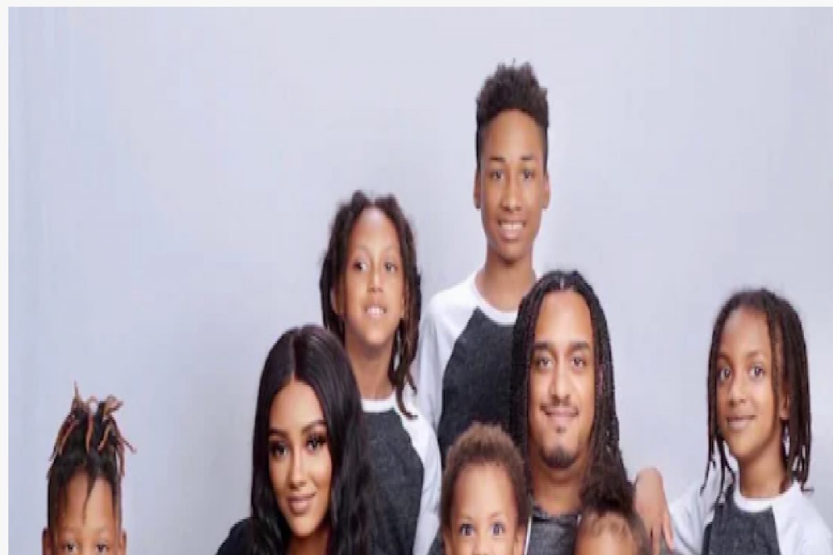 8 मुलांची आई देणार नवव्या मुलाला जन्म, लोकांनी दिला फुटबॉल टीम बनवण्याचा सल्ला