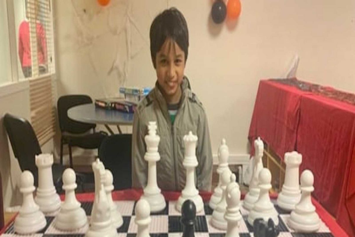 महाराष्ट्राच्या अद्वयने 8व्या वर्षीच इतिहास घडवला, आंतरराष्ट्रीय बुद्धीबळपटूंनाही केलं 'चेक मेट'