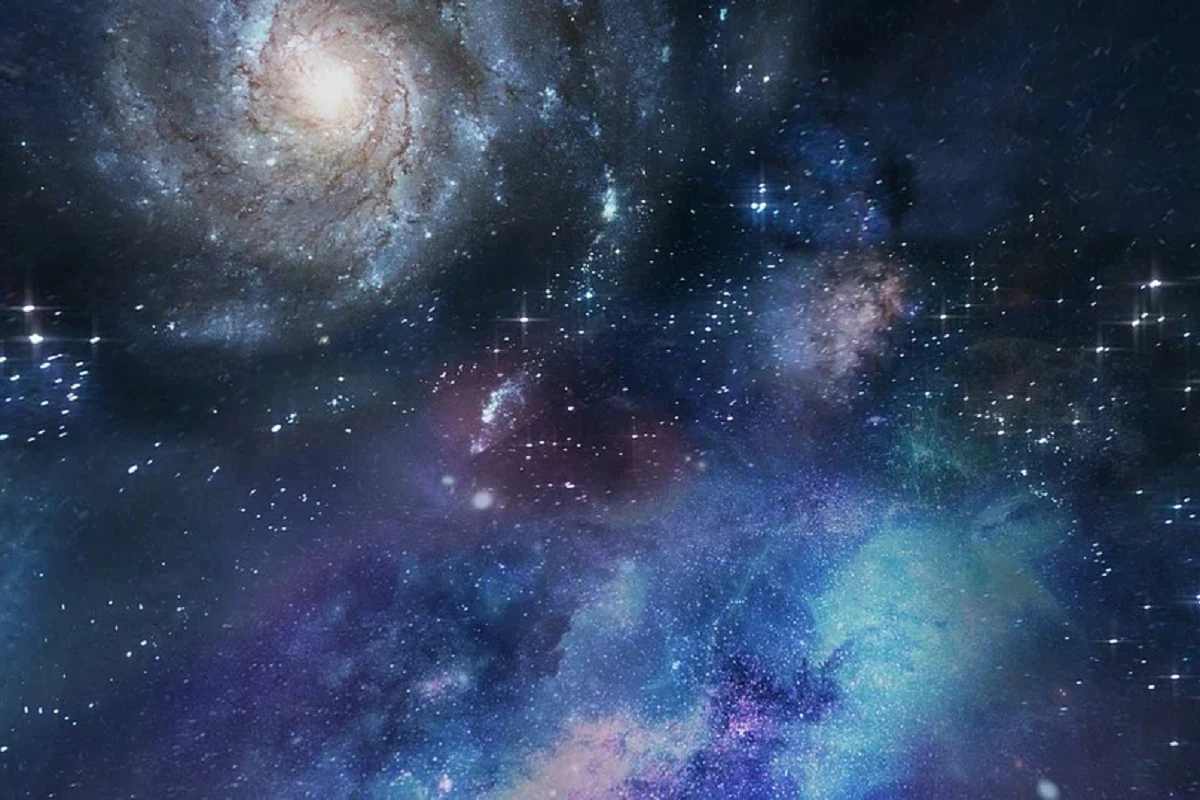 ब्रह्मांडात (Universe) अनेक रहस्ये दडलेली आहेत. यामध्ये विचित्र वस्तू, घटना आणि प्रक्रिया लोकांना तसेच शास्त्रज्ञांना अचंबीत करत असतात. अंतराळात (Space) विपुल प्रमाणात विद्युत चुंबकीय शक्ती आहे, जी आपण अनुभवू शकत नाही. याशिवाय असे अनेक पदार्थही आहेत, जे पृथ्वीवर उपलब्ध नाहीत. चला, अशा अनेक अनोख्या गोष्टींबद्दल बोलूया ज्या आपल्यासाठी खूप विचित्र आहेत. मात्र, अंतराळात सामान्य आहेत. (प्रतिकात्मक फोटो: पिक्साबे)