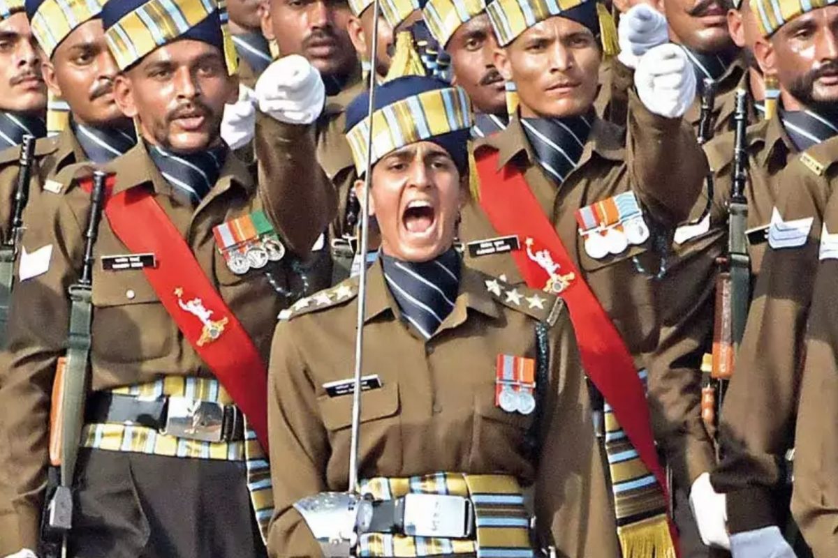 NDA परीक्षेचा पॅटर्न (NDA Exam pattern) देखील समजून घेऊया.