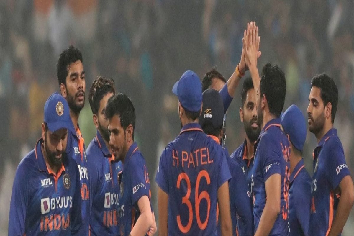 IND vs SA ODI Series : टीम इंडियात 4 वर्षांनी होणार स्टार खेळाडूचं पुनरागमन!