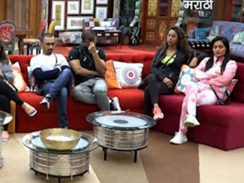 बिग बॉस मराठीच्या घरामध्ये विशाल   (Vishal)  आणि मीनलची   (Meenal)  आज चर्चा बघायला मिळणार आहे.