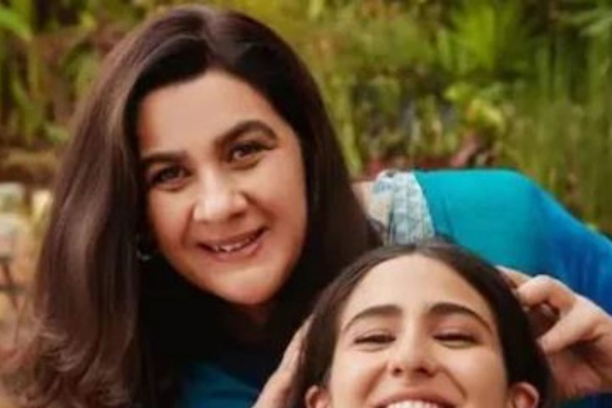 Sara Ali Khan ला आई अमृता सिंहनं दाखवला आरसा; अभिनेत्रीनं स्वतः केला खुलासा